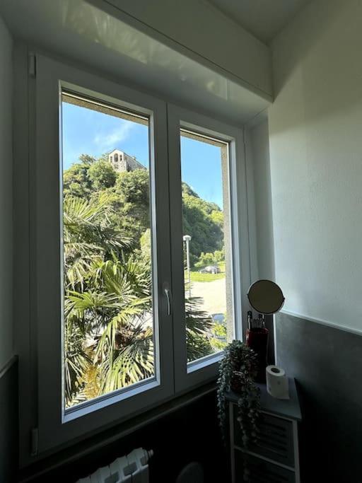 Lilly Del Lago Maggiore Castelveccana Ngoại thất bức ảnh
